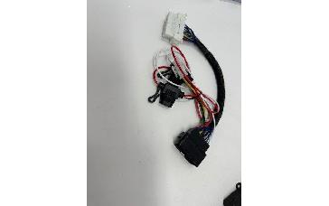 Driver·i Y-Splitter Cable for Newer Volvo & Mack Trucks for OBDII Ports 